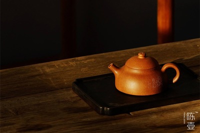 紫砂历史上的兴与衰