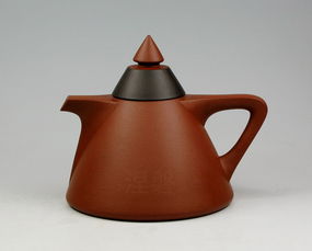 紫砂名人施小马紫砂艺术